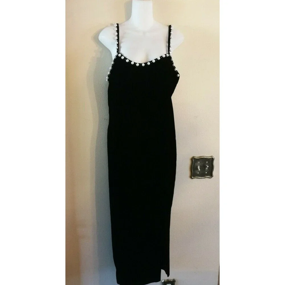 Women Midi ST AL Exclusive Cocktail Black Velvet Dress w Pearls Size 12 See desc